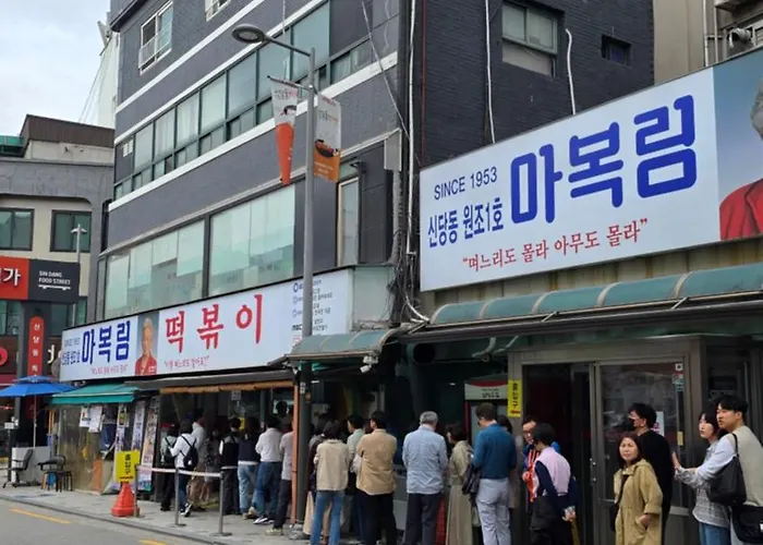 Alley House 앨리하우스 *